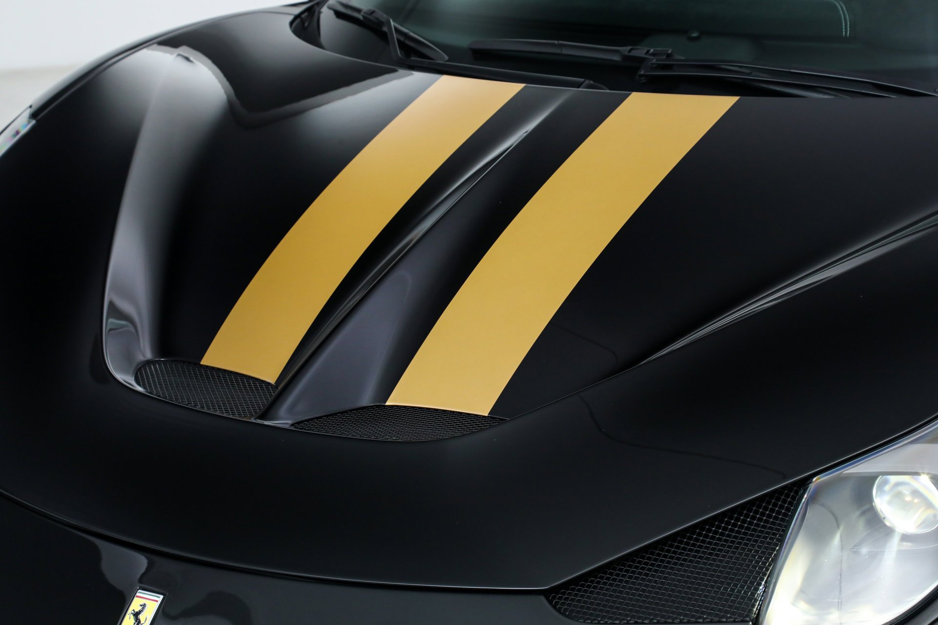 Certified Used 2015 Black Ferrari  image 15