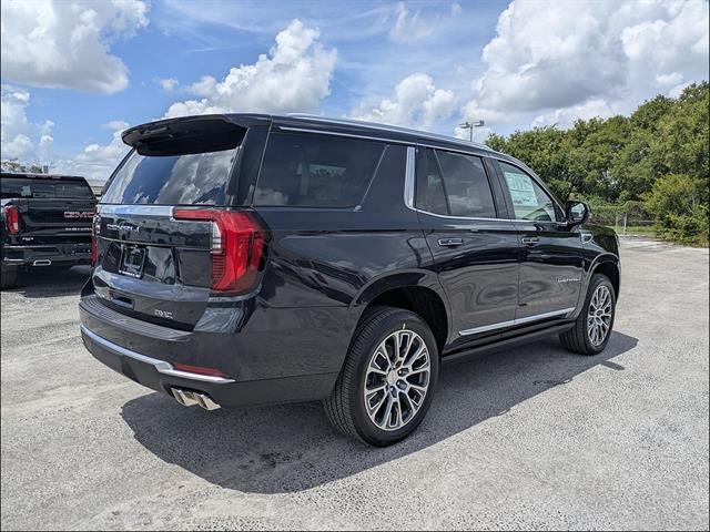 2026 GMC Yukon Denali - Photo 7