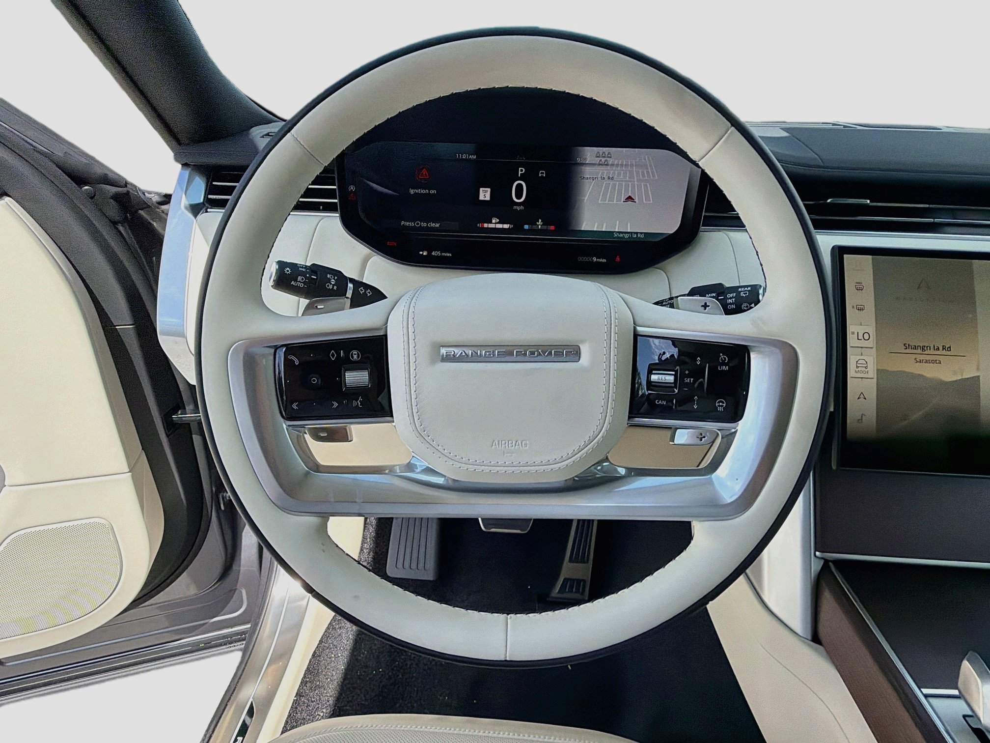 New 2026 Eiger Grey LAND ROVER SE 7 Seats image 41