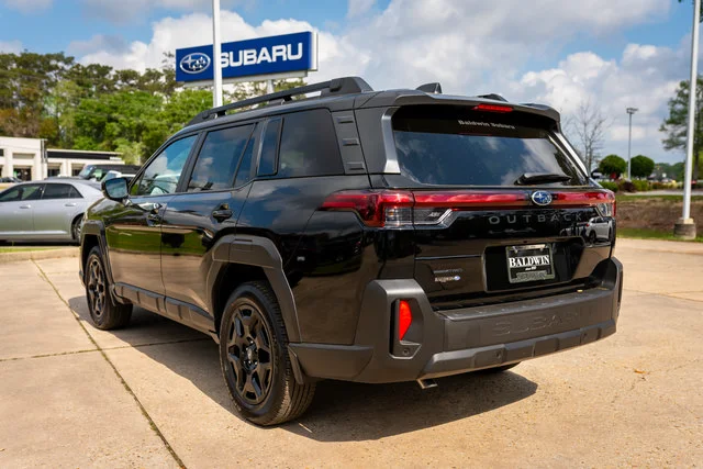 New 2026 Crystal Black Silica Subaru Limited image 4