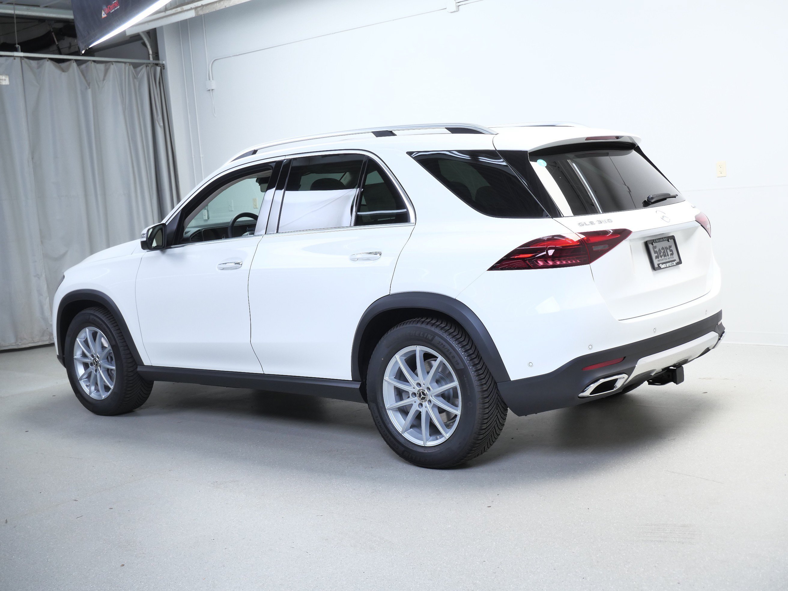 New 2026 Polar White Mercedes-Benz GLE 350 image 6