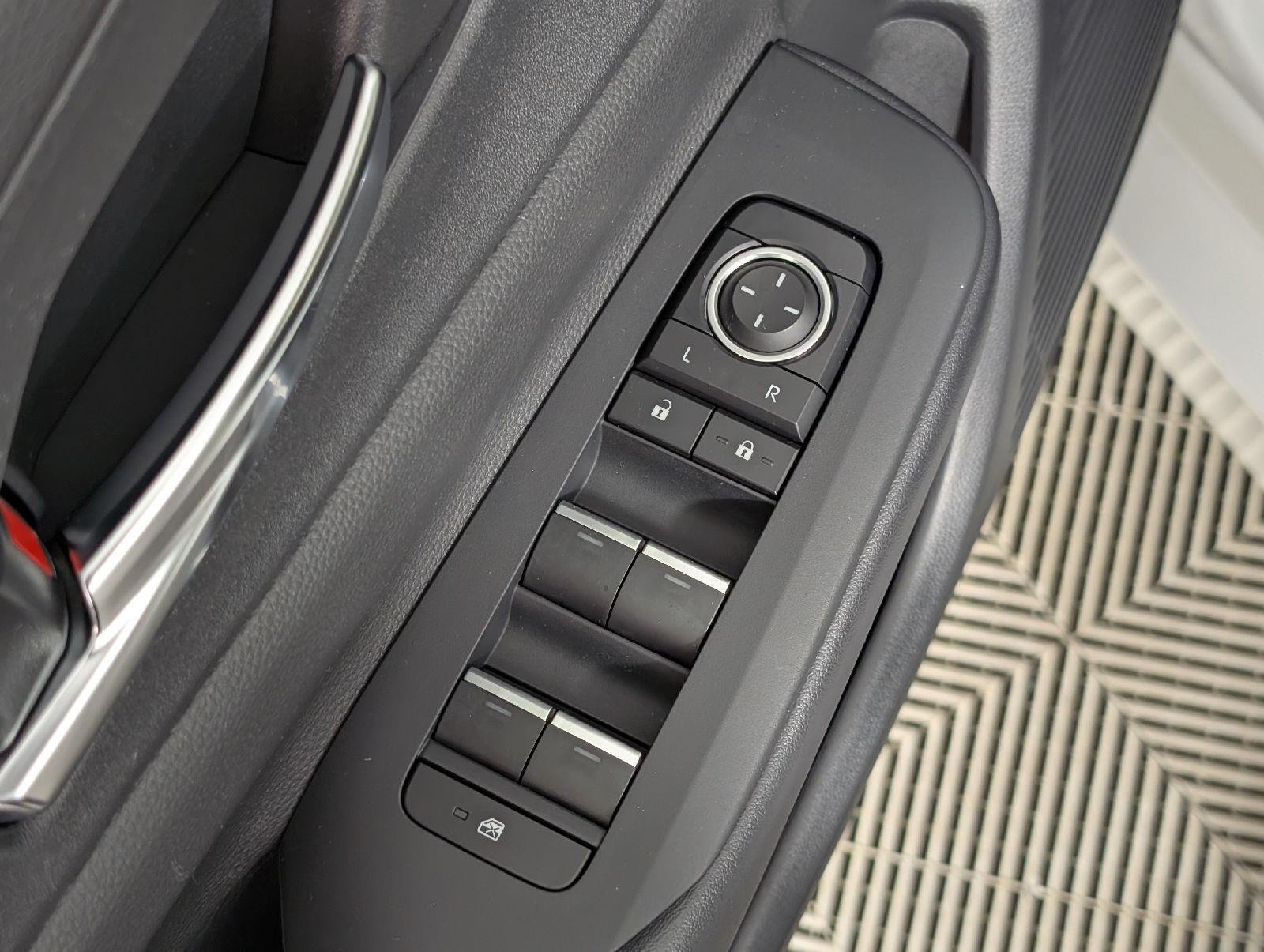 Used 2023 Wind Chill Pearl Toyota XSE image 12