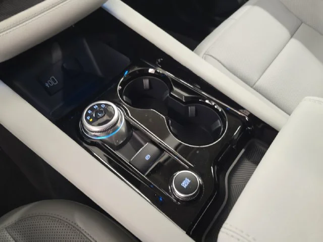 New 2026 Agate Black Metallic Ford Platinum™ image 36