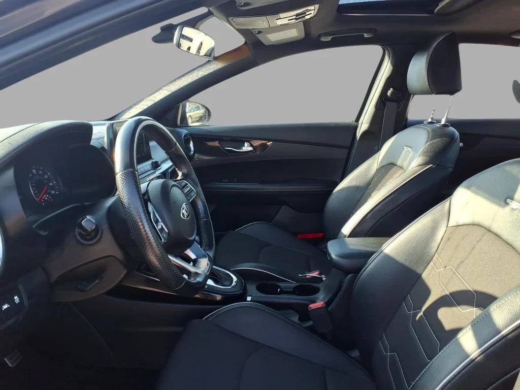 Used 2020 Gray Kia GT-Line image 7