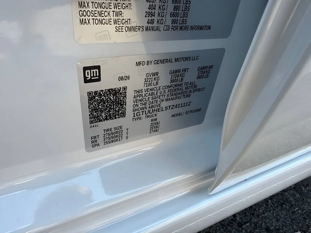 New 2026 Glacier White Tricoat GMC Denali Ultimate image 42
