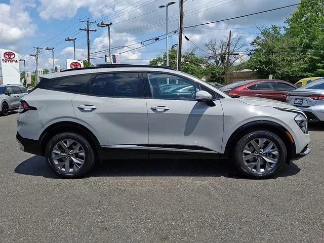 Certified Used 2023 Gray Kia SX image 8