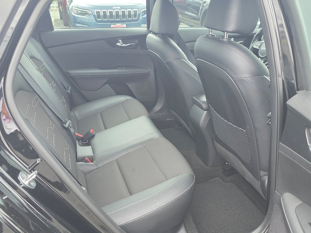 2023 Kia Forte GT-Line - Photo 24