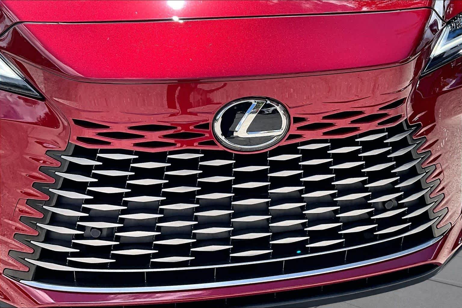 Used 2024 Matador Red Mica Lexus Premium image 30