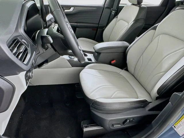 New 2025 Ford Escape Plug-In Hybrid Base