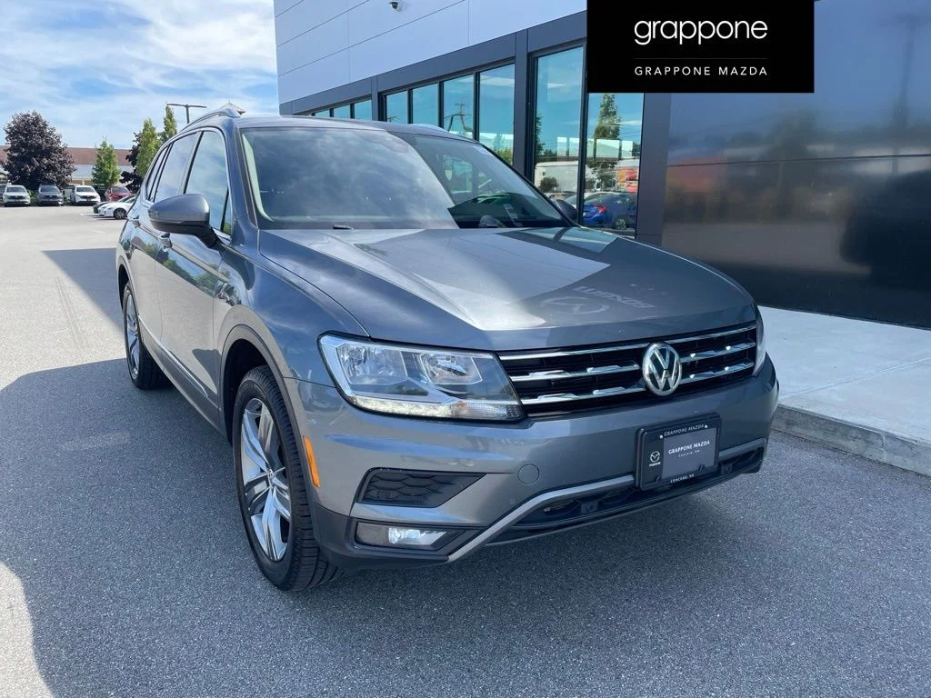 Used 2020 Gray Volkswagen  image 1
