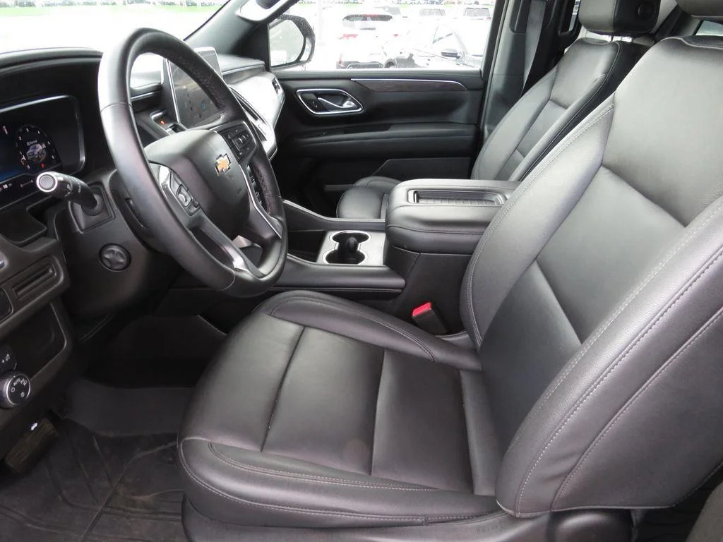 Used 2023 Summit White Chevrolet LT image 19