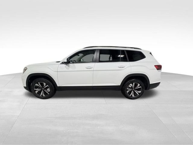 New 2026 White/off-white Volkswagen 2.0T SE image 2