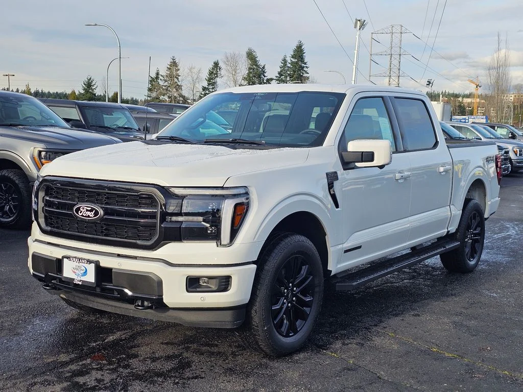 New 2025 White Ford Lariat image 3