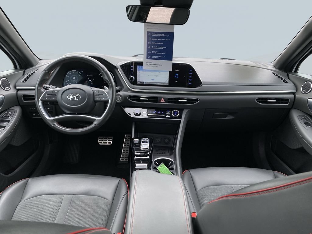 Used 2022 Quartz White Hyundai SEL Plus image 13