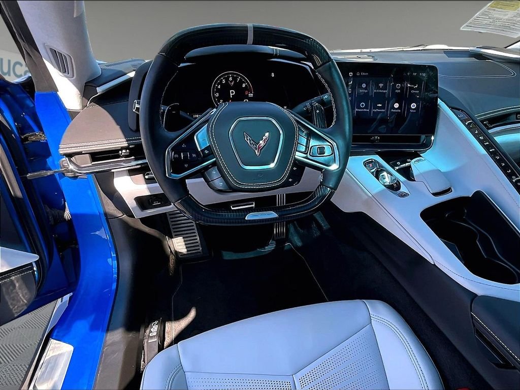 Used 2024 Blue Chevrolet Z06 image 17