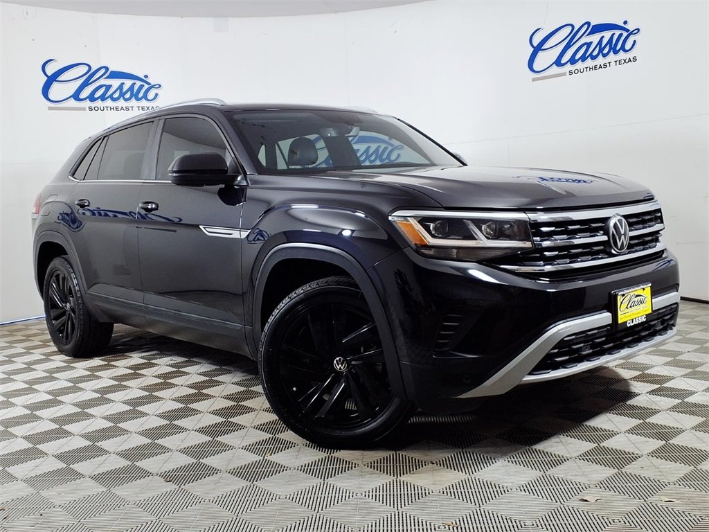2022 Volkswagen Atlas Cross Sport SE w/Tech