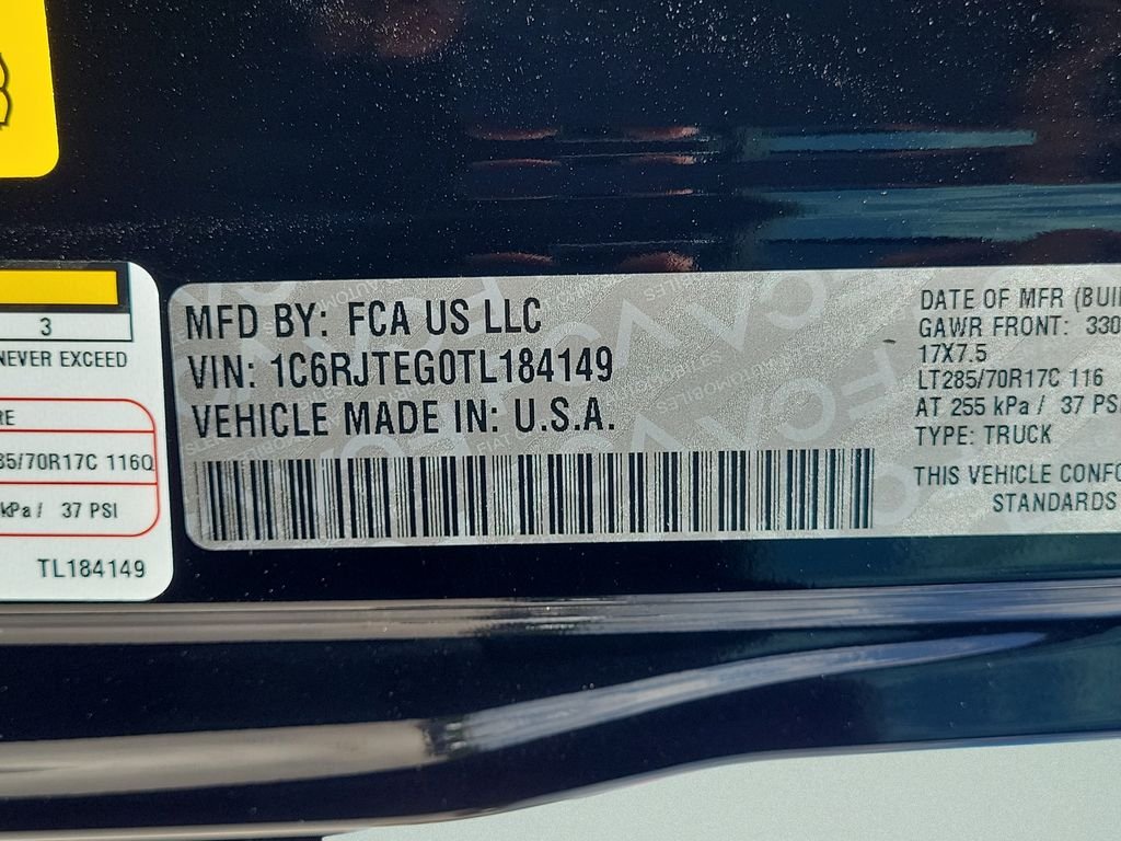 New 2026 Black Clear-Coat Exterior Paint Jeep Mojave X image 29