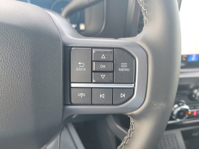 New 2027 Gray Metallic Ford Lariat image 20