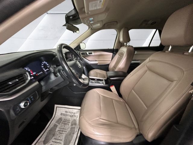 Used 2021 Gray Ford XLT image 7
