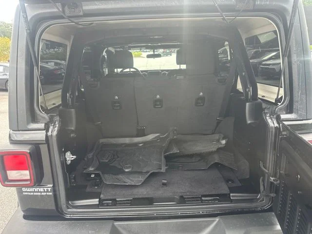 Used 2021 Black Jeep Unlimited Sport S image 12