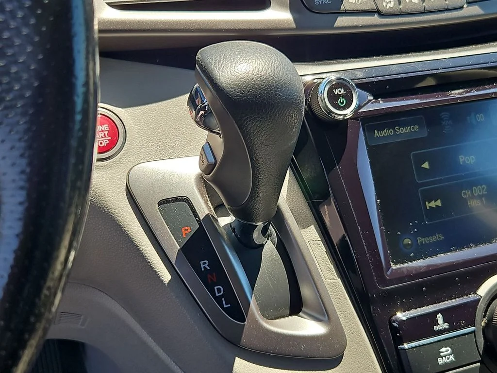 Used 2016 Lunar Silver Metallic Honda EX-L image 20