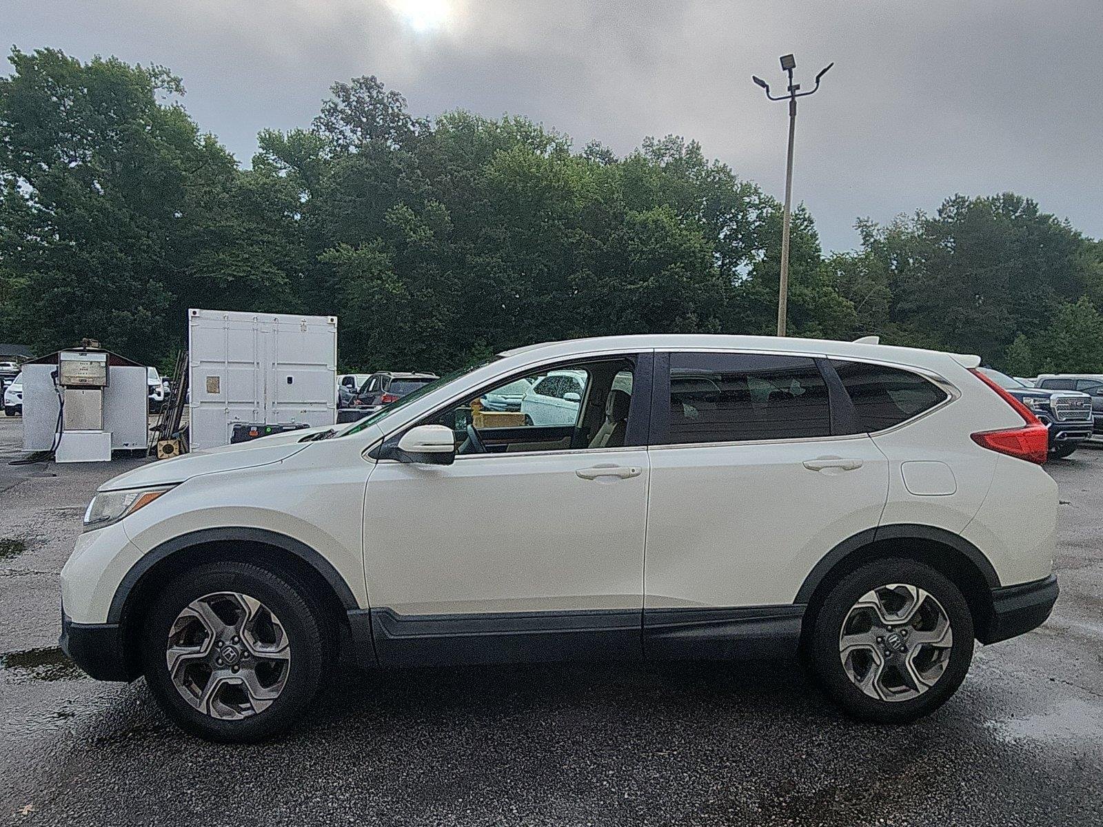 Used 2017 Honda CR-V EX-L with VIN 2HKRW2H84HH657202 for sale in Hopewell, VA