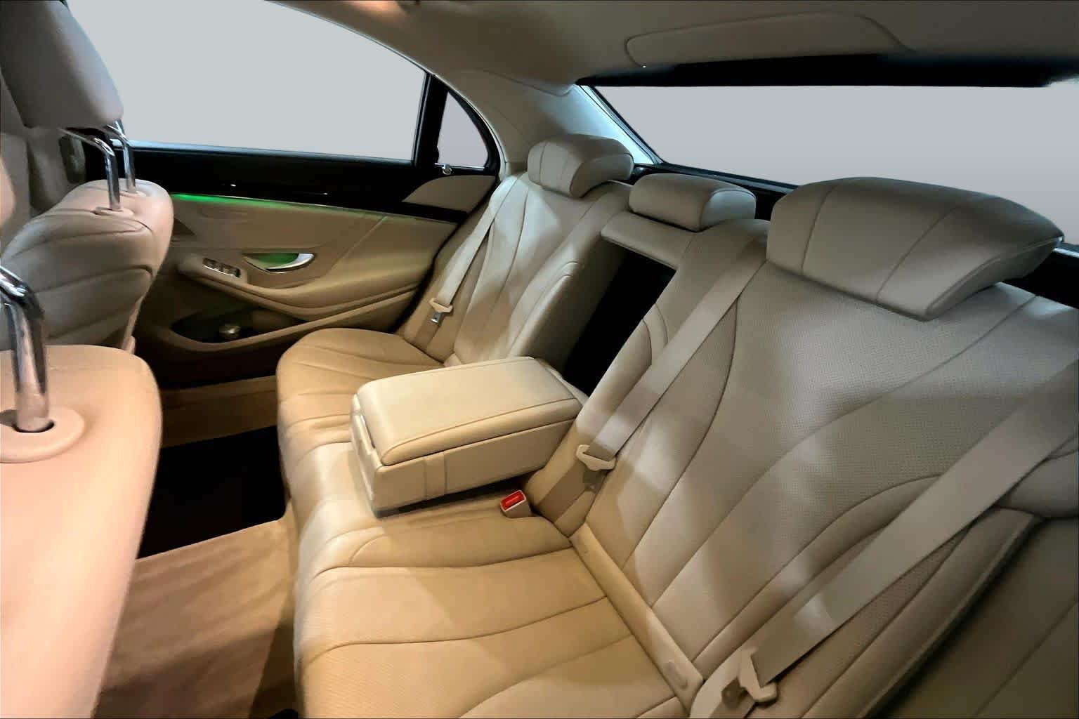 Used 2020 Emerald Green Metallic Mercedes-Benz S 450 image 21