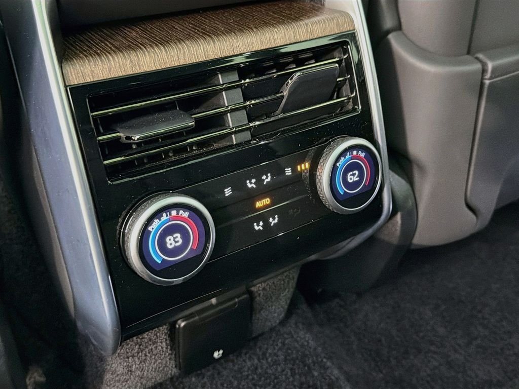 Certified Used 2025 Gray Land Rover SE image 27