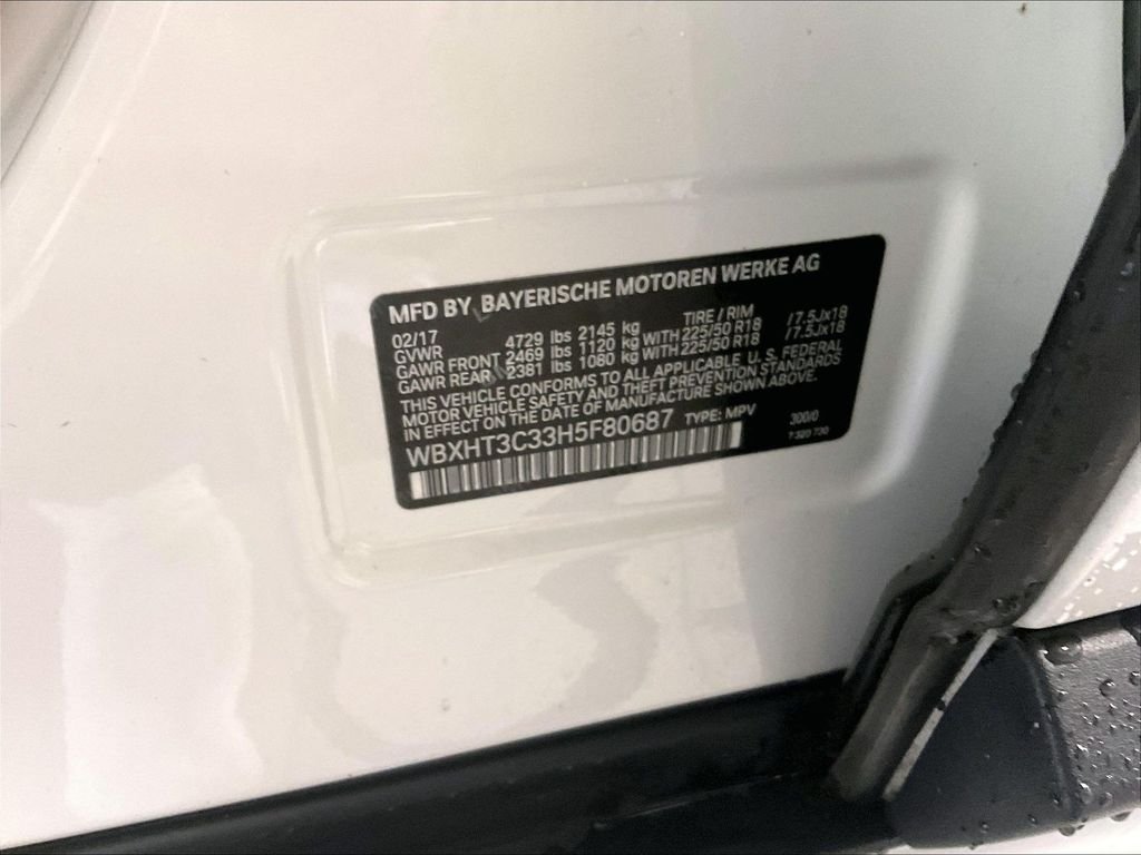 Used 2017 White BMW xDrive28i image 36