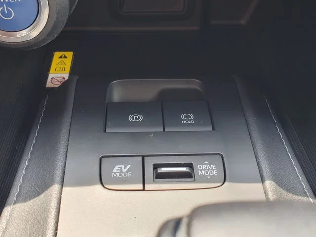 Certified Used 2021 Red Toyota Limited image 30