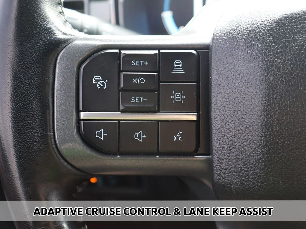 Used 2023 Gray Ford Lariat image 6