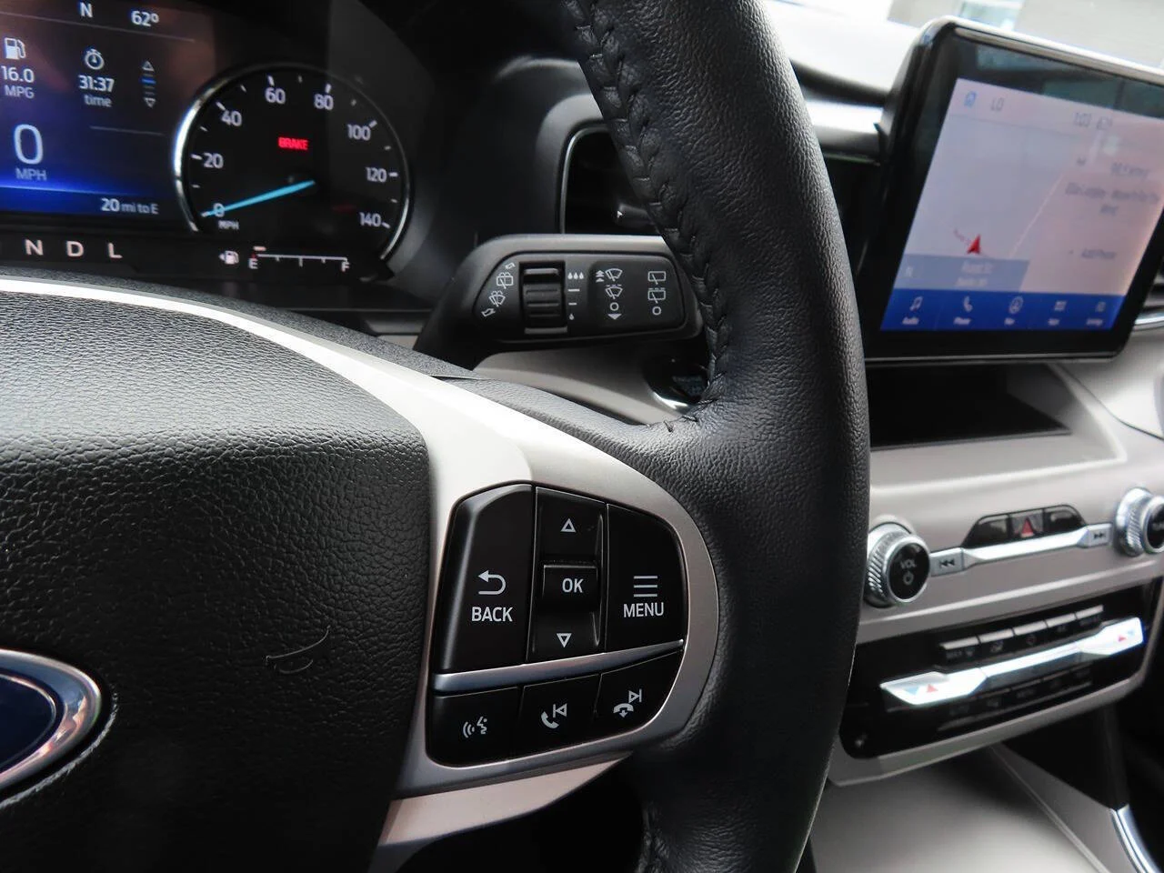 2023 Ford Explorer XLT - Photo 16