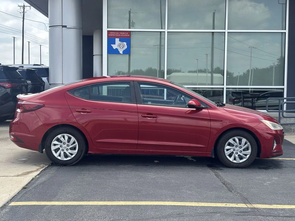 Used 2020 Hyundai Elantra SE with VIN KMHD74LF6LU014868 for sale in Bedford, TX