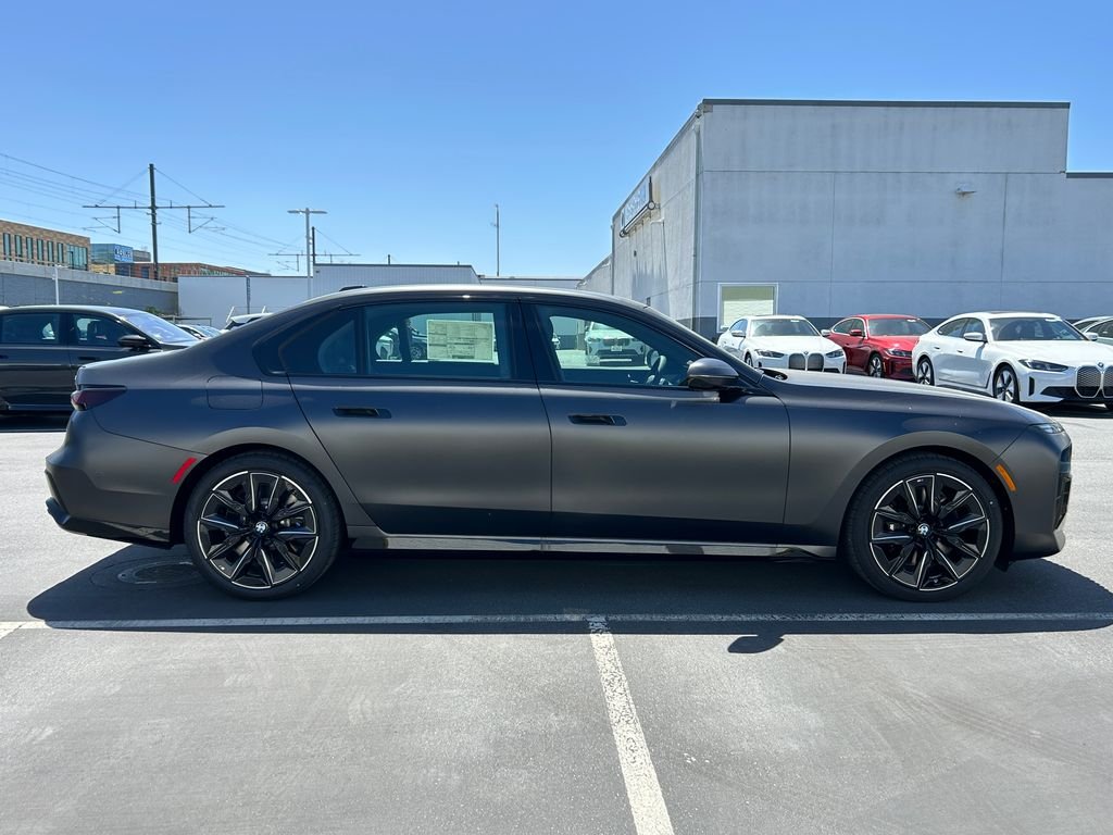 2025 Bmw 760i xDrive photo 4