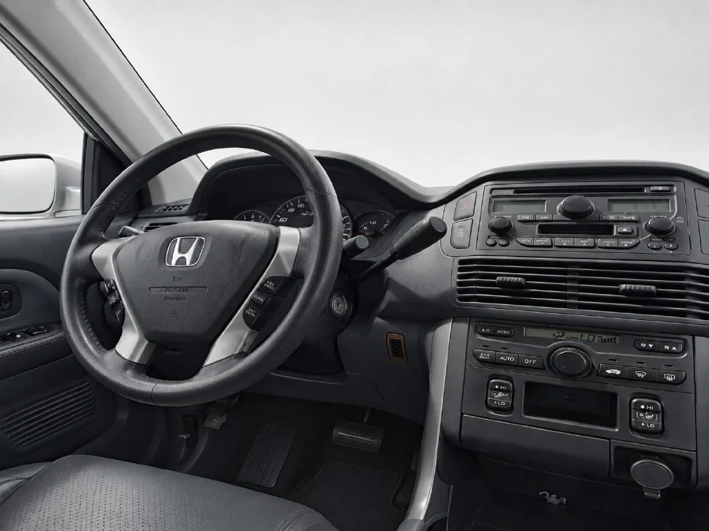 Used 2004 Silver Honda EX-L image 28