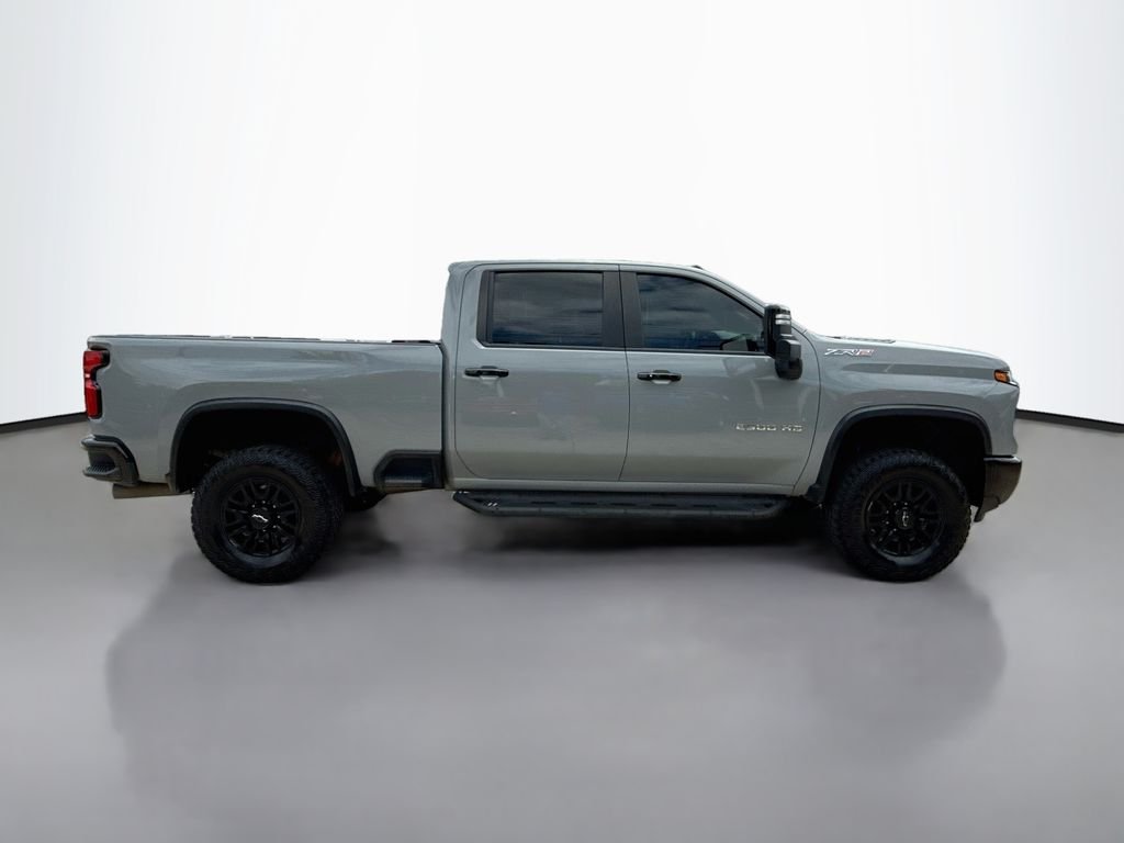 Used 2024 Slate Gray Metallic Chevrolet ZR2 image 8