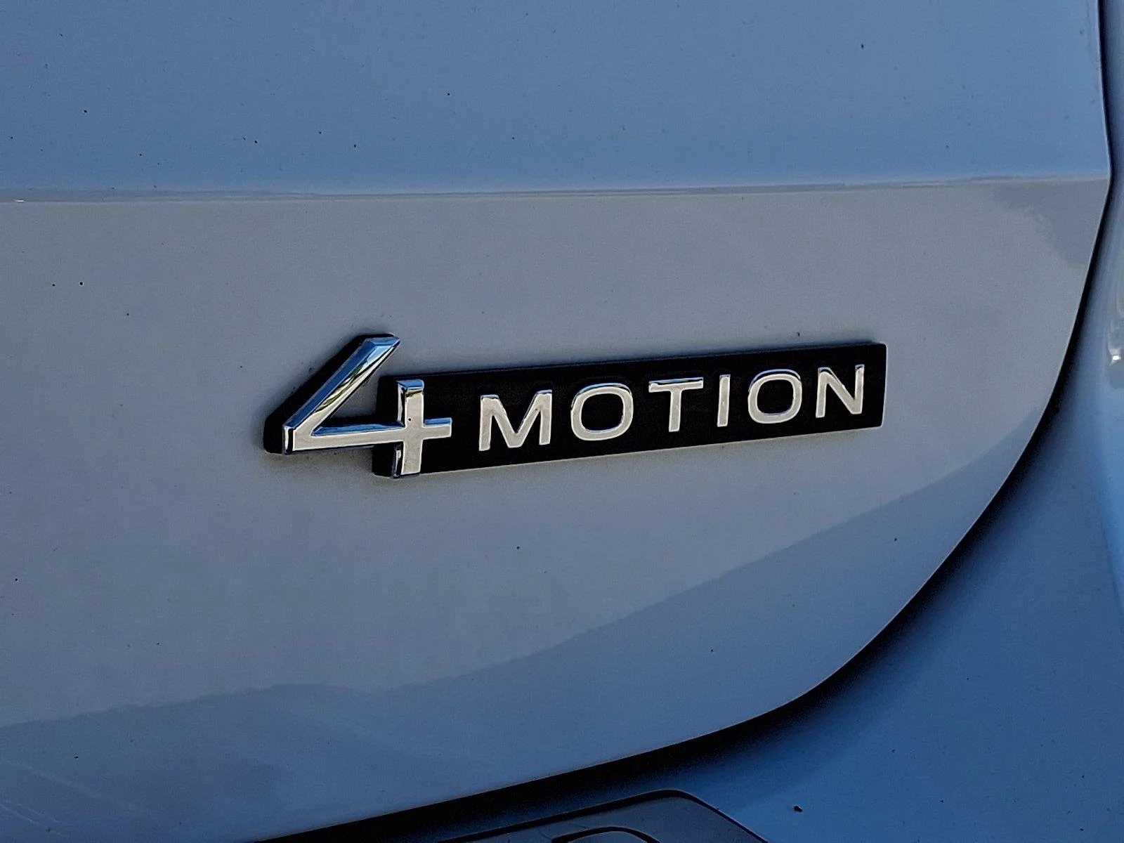 Certified Used 2023 Pure White Volkswagen S image 30