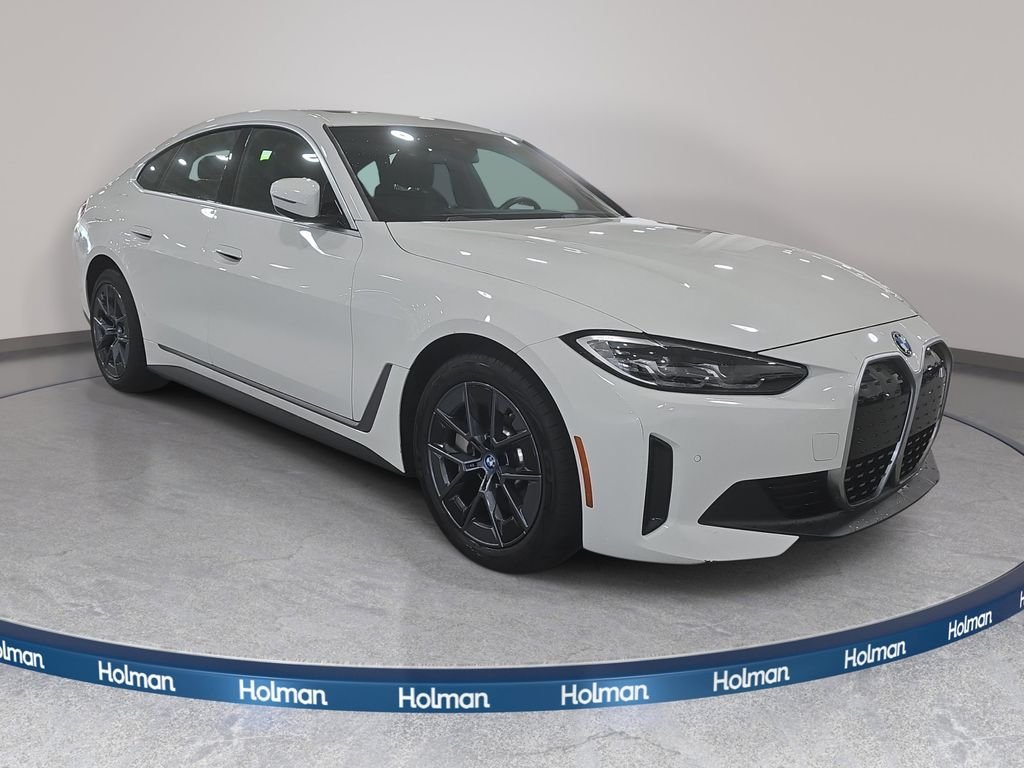 Certified Used 2023 Alpine White BMW eDrive35 image 3