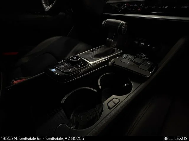 Used 2023 White Kia SX image 31