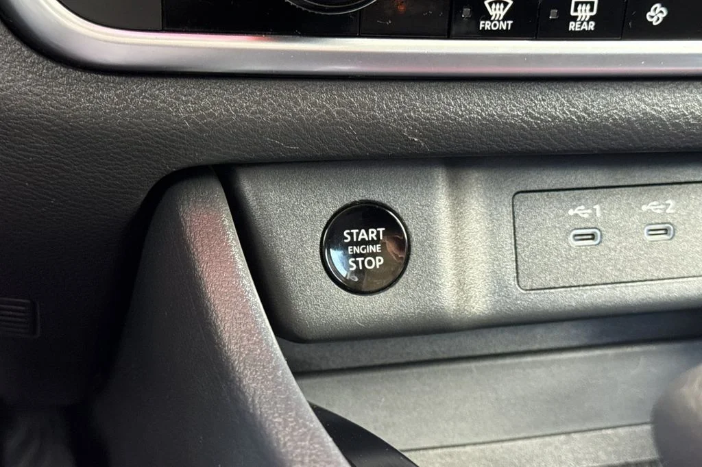 2025 Nissan Rogue SV - Photo 26