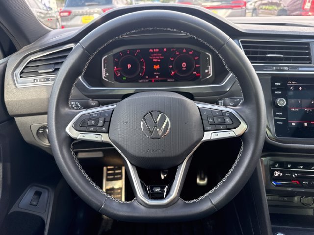 Used 2023 Deep Black Volkswagen SEL R-Line image 22