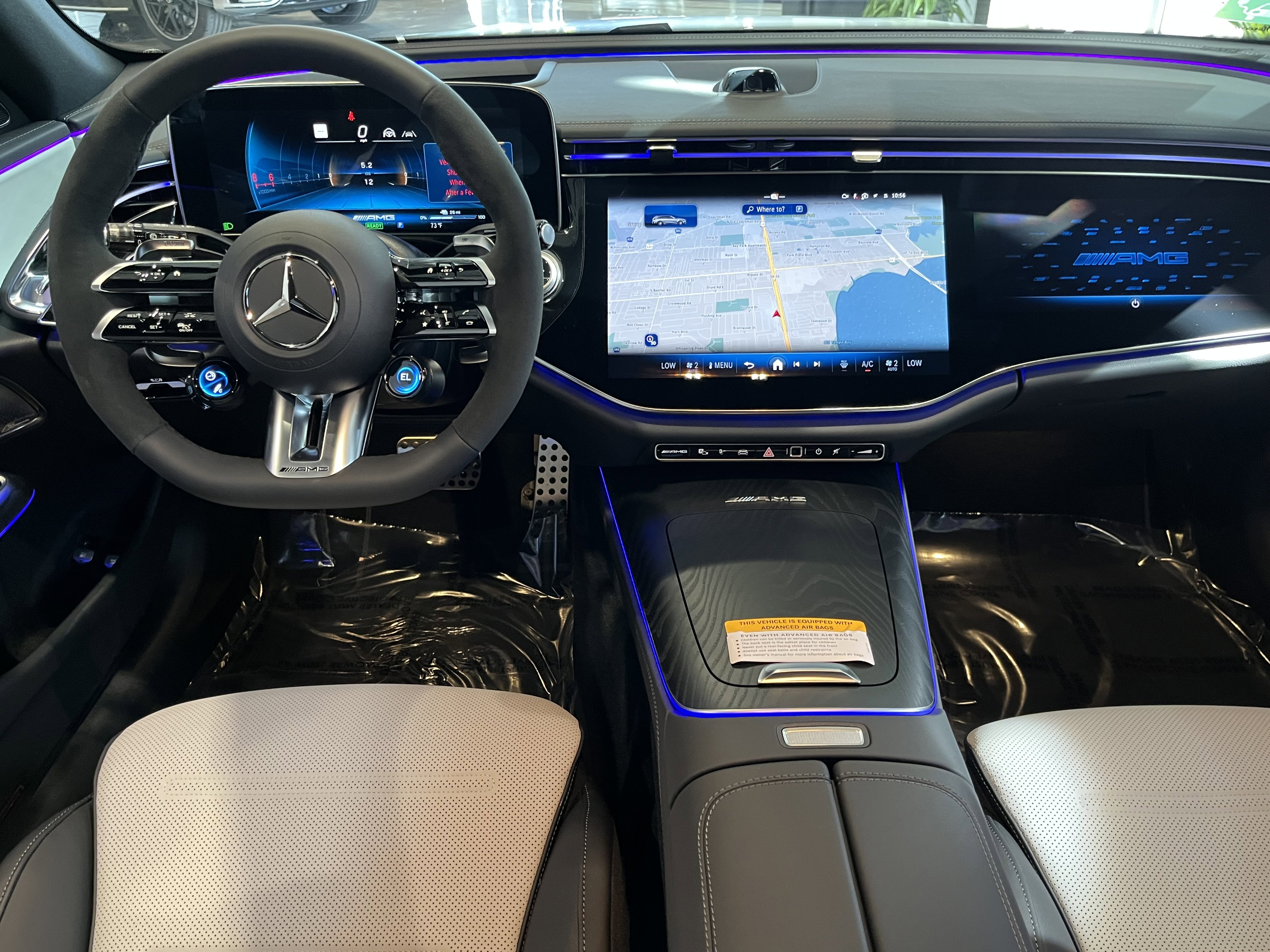 New 2026 MANUFAKTUR Moonlight White Magno Mercedes-Benz AMG® E 53 E image 43