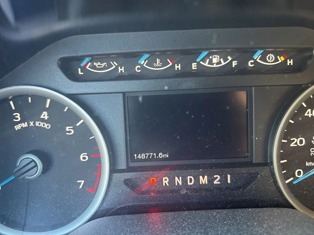 Used 2017 Blue Ford XLT image 5