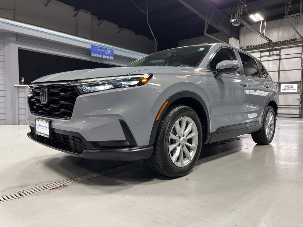 Certified Used 2024 Urban Gray Pearl Honda EX image 3