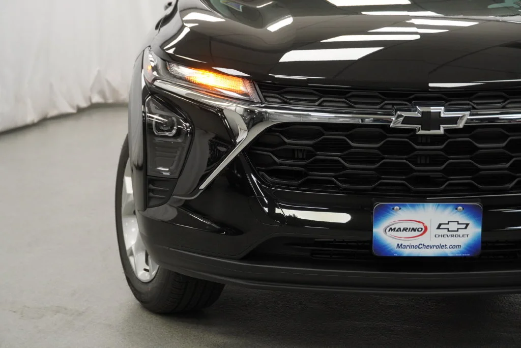 New 2026 Mosaic Black Metallic Chevrolet LS image 10