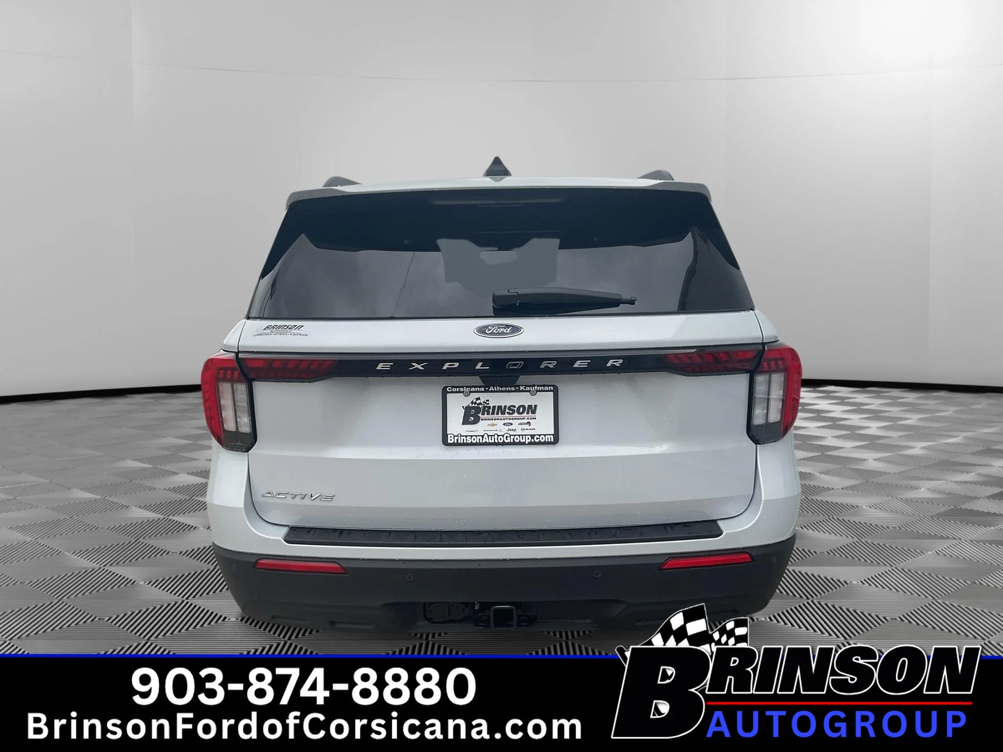 New 2026 Space White Metallic Ford Active image 4