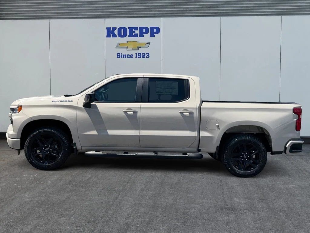 New 2026 White Sands Chevrolet RST image 2