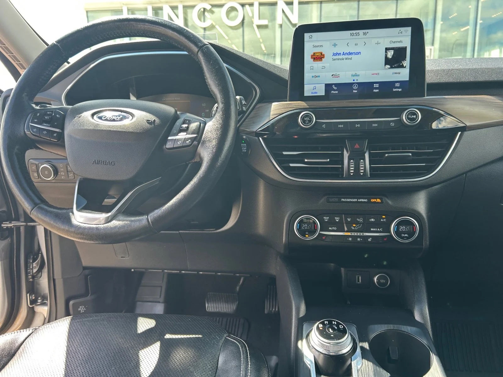 Used 2020 SILVER Ford TITANIUM HYBRID AWD image 20