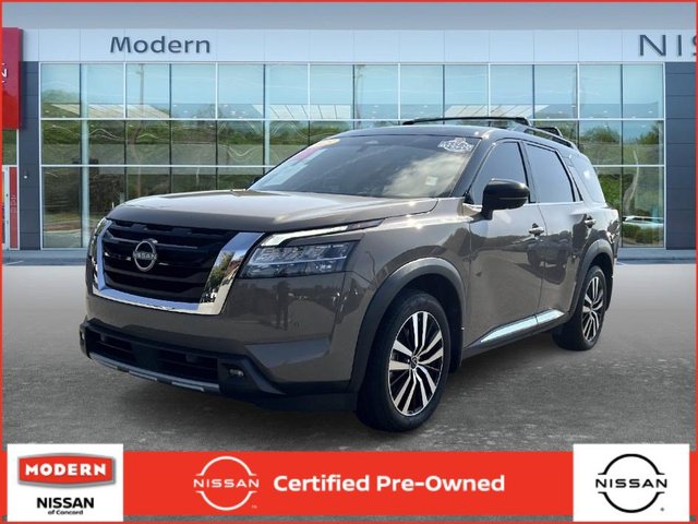 2023 Nissan Pathfinder Platinum