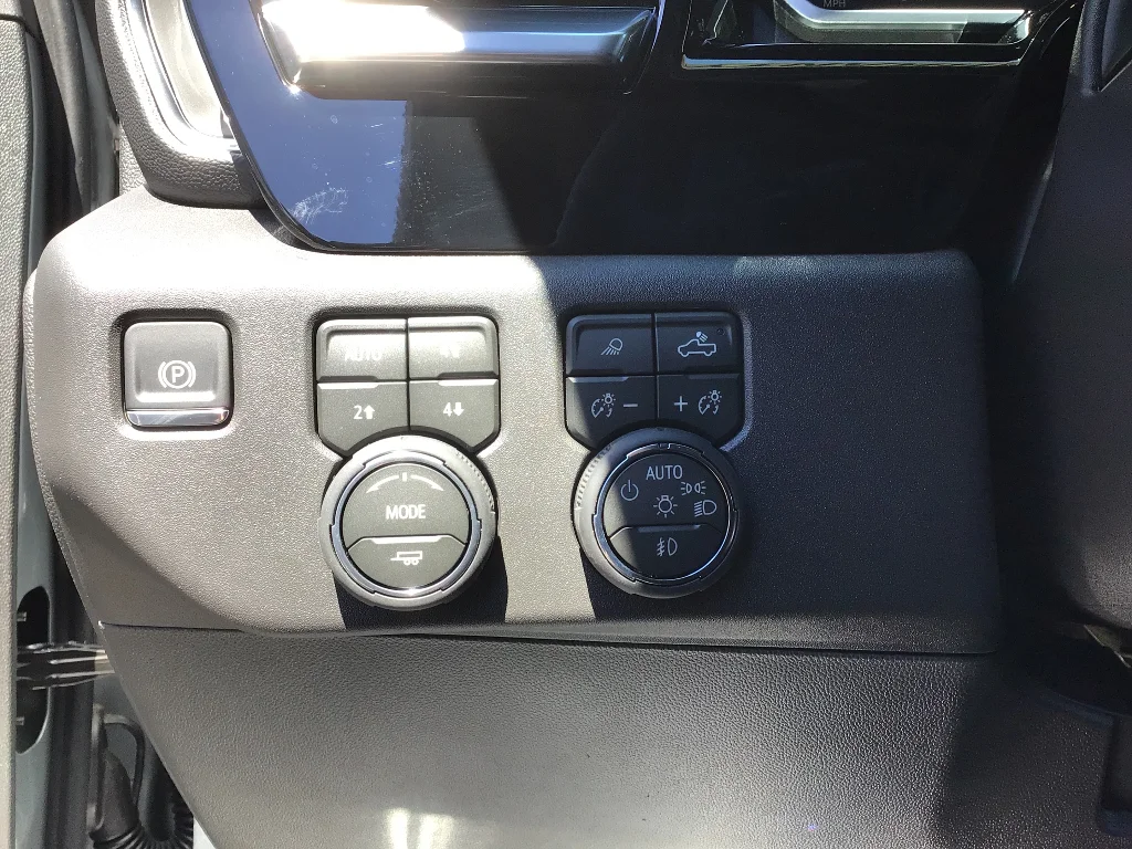 2026 Chevrolet Silverado 1500 LT Trail Boss - Photo 13